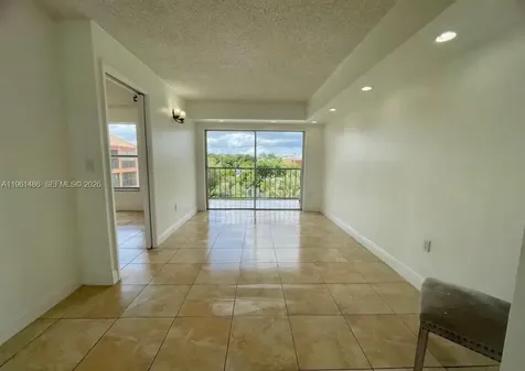 9405 W Flagler Street Miami FL 33174