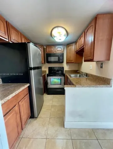 9405 W Flagler Street Miami FL 33174