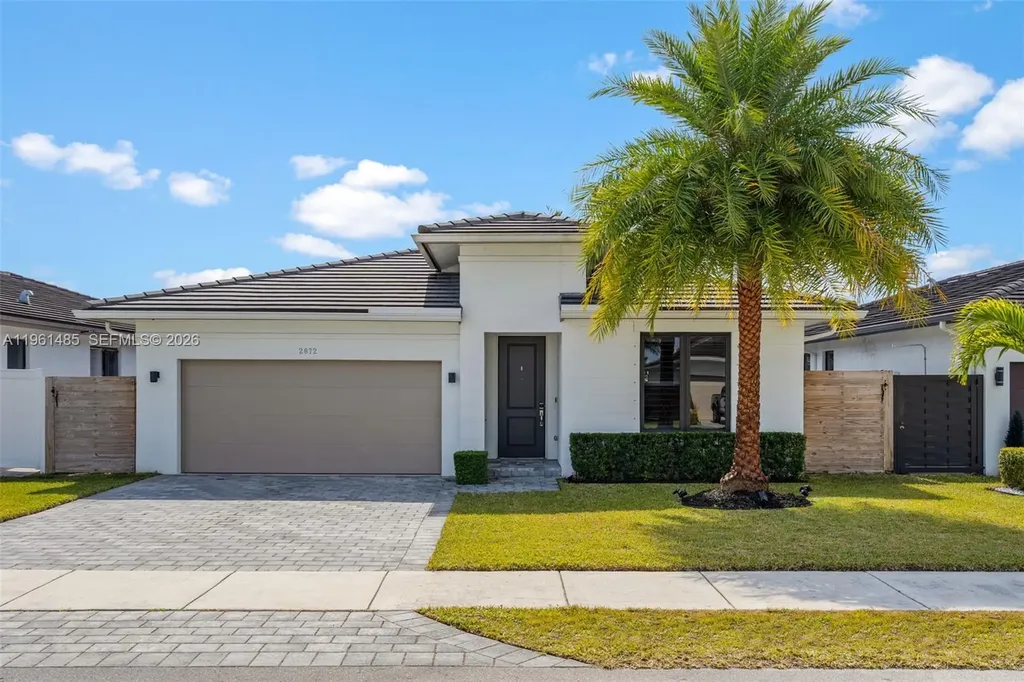 2872 SE 3rd Street Homestead FL 33033