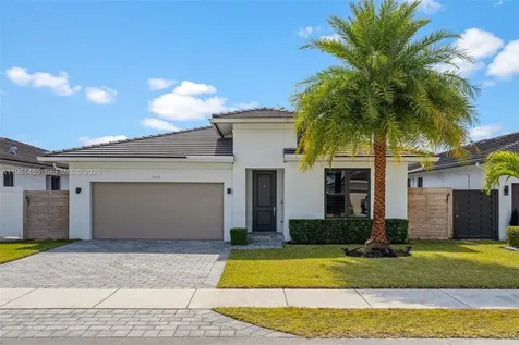 2872 SE 3rd Street Homestead FL 33033