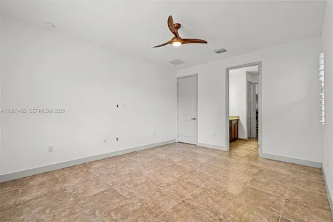 2872 SE 3rd Street Homestead FL 33033