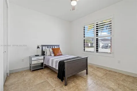 2872 SE 3rd Street Homestead FL 33033