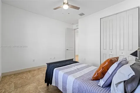 2872 SE 3rd Street Homestead FL 33033