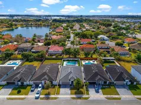2872 SE 3rd Street Homestead FL 33033