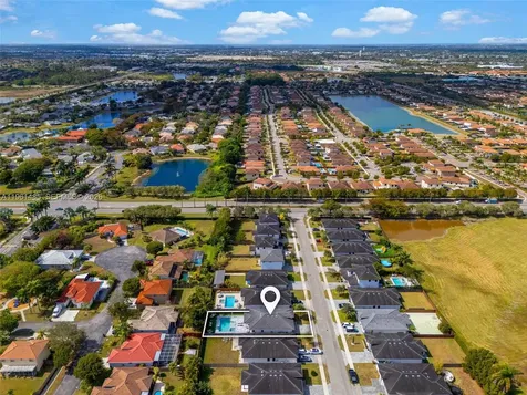 2872 SE 3rd Street Homestead FL 33033