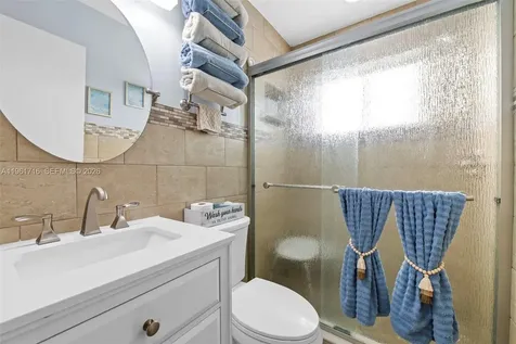 1916 N 36th Avenue Hollywood FL 33021
