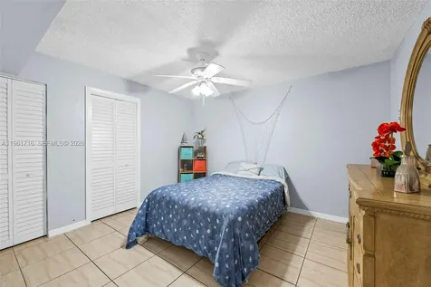 1916 N 36th Avenue Hollywood FL 33021