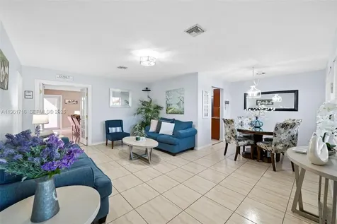 1916 N 36th Avenue Hollywood FL 33021