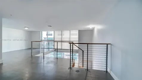90 SW 3rd Street Miami FL 33130