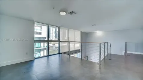 90 SW 3rd Street Miami FL 33130