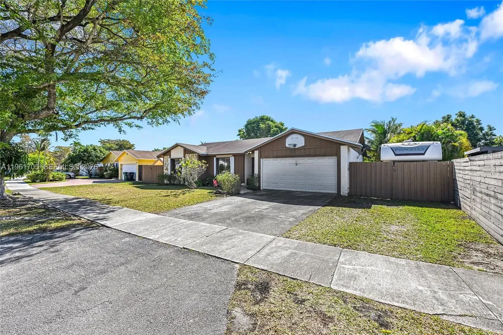 13010 SW 119th Street Miami FL 33186