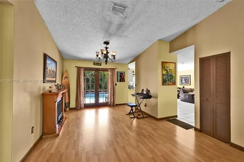 13010 SW 119th Street Miami FL 33186