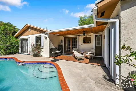 13010 SW 119th Street Miami FL 33186