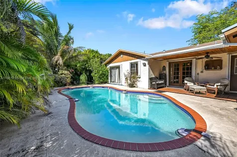 13010 SW 119th Street Miami FL 33186