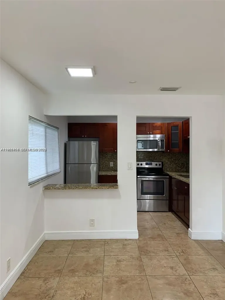 8704 NW 38th Drive Coral Springs FL 33065
