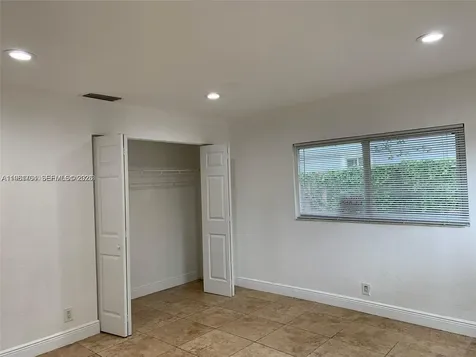 8704 NW 38th Drive Coral Springs FL 33065