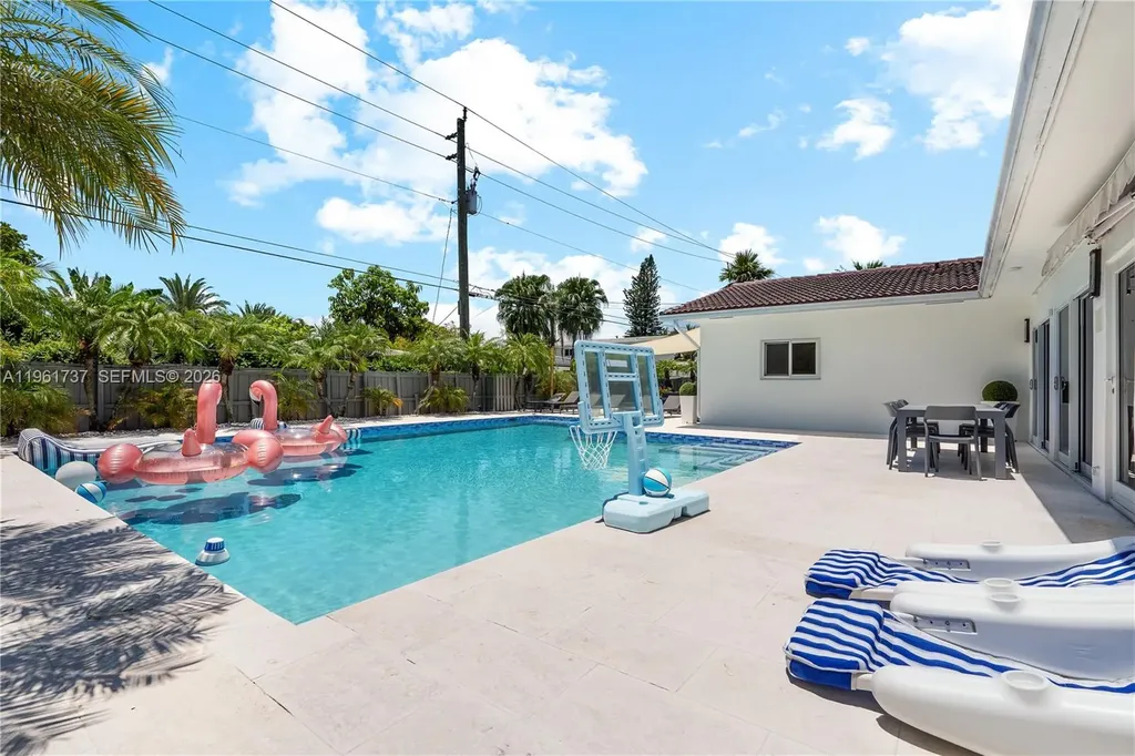 1144 Adams Street Hollywood FL 33019