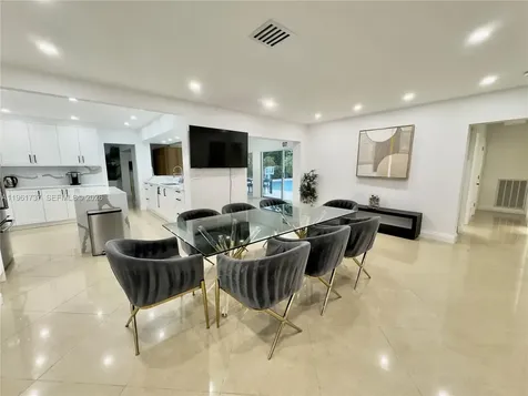1144 Adams Street Hollywood FL 33019