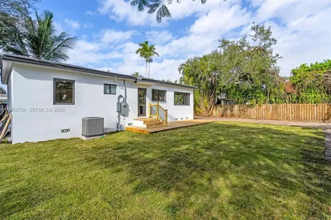 5933 SW 61st Avenue South Miami FL 33143