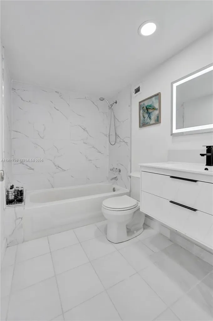 1600 S Ocean Drive Hollywood FL 33019