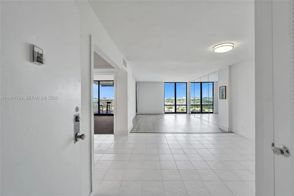 1600 S Ocean Drive Hollywood FL 33019