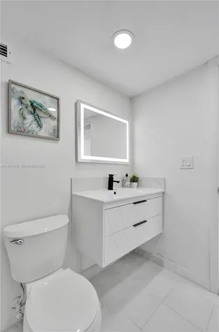 1600 S Ocean Drive Hollywood FL 33019