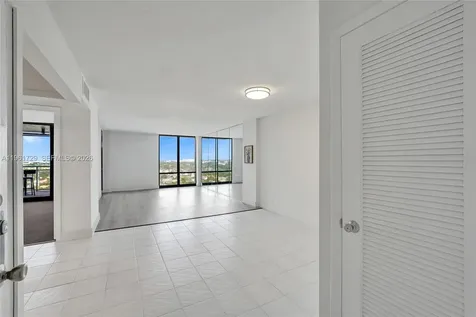 1600 S Ocean Drive Hollywood FL 33019