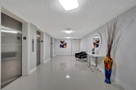 1600 S Ocean Drive Hollywood FL 33019