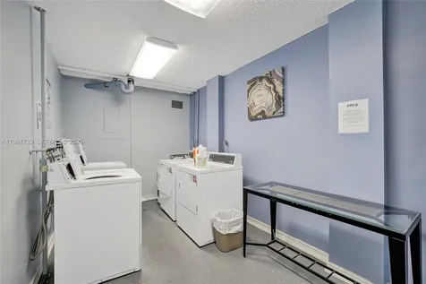 1600 S Ocean Drive Hollywood FL 33019