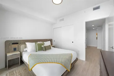580 72nd Street Miami Beach FL 33141