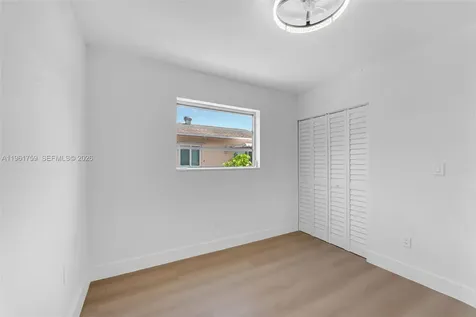 11711 SW 181st Terrace Miami FL 33177