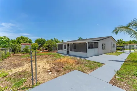 11711 SW 181st Terrace Miami FL 33177