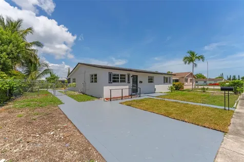 11711 SW 181st Terrace Miami FL 33177