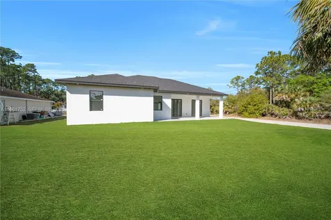 4703 Sara Avenue N Lehigh Acres FL 33971