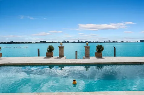 1990 NE 119th Road North Miami FL 33181