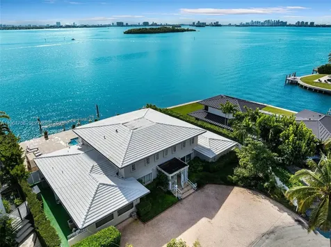1990 NE 119th Road North Miami FL 33181