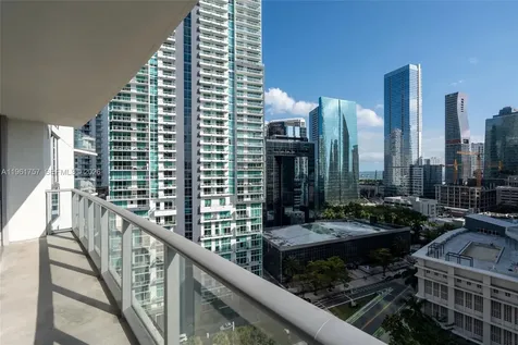 1100 S Miami Avenue Miami FL 33130