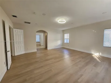 7996 SW 195th Street Cutler Bay FL 33157
