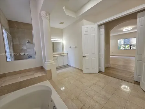 7996 SW 195th Street Cutler Bay FL 33157