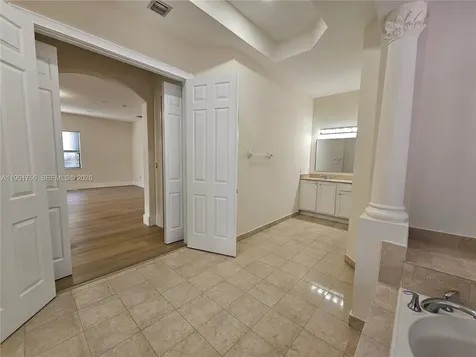 7996 SW 195th Street Cutler Bay FL 33157