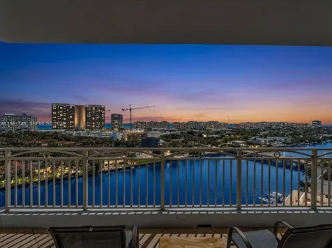 9751 E Bay Harbor Drive Bay Harbor Islands FL 33154