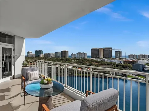 9751 E Bay Harbor Drive Bay Harbor Islands FL 33154