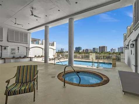 9751 E Bay Harbor Drive Bay Harbor Islands FL 33154