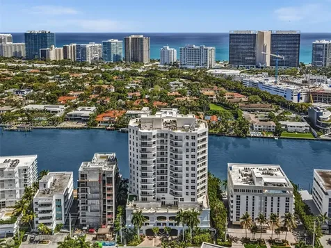 9751 E Bay Harbor Drive Bay Harbor Islands FL 33154