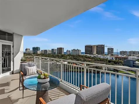 9751 E Bay Harbor Drive Bay Harbor Islands FL 33154