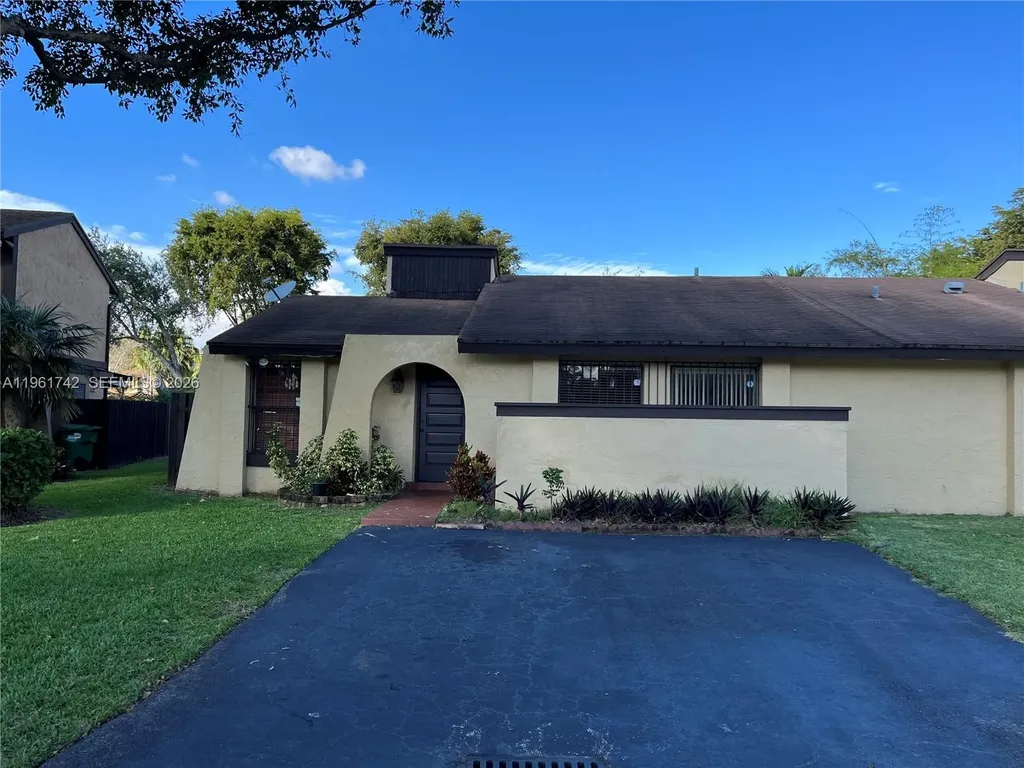 12713 SW 70th Lane Miami FL 33183