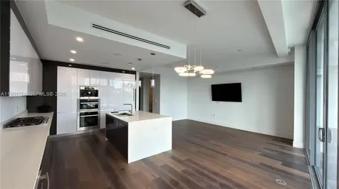 3250 NE 188th Street Aventura FL 33180