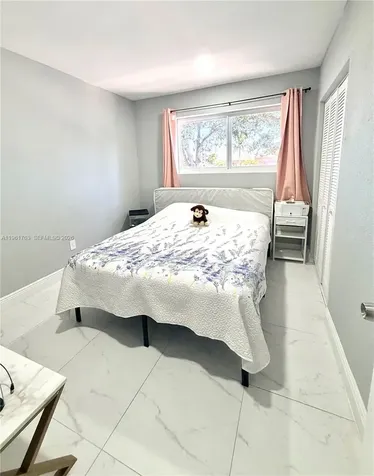 598 E 41st Street Hialeah FL 33013