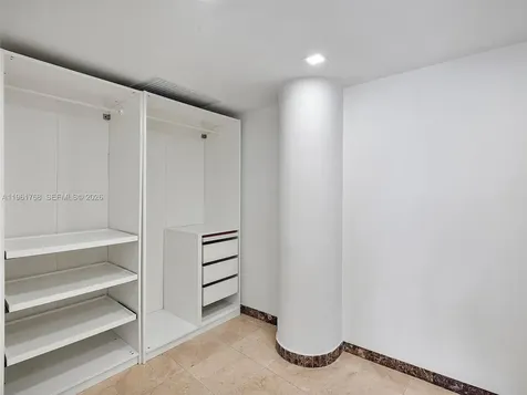 900 Bay Drive Miami Beach FL 33141