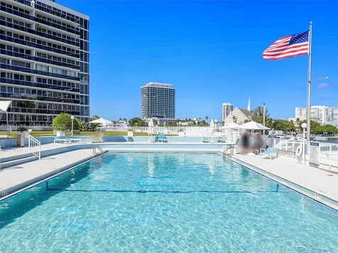 900 Bay Drive Miami Beach FL 33141
